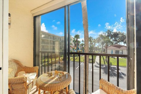 Copropriété à vendre à Englewood, Floride: 2 chambres, 99.41 m2 № 2418498 - photo 17