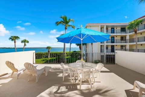 Copropriété à vendre à Englewood, Floride: 2 chambres, 99.41 m2 № 2418498 - photo 28
