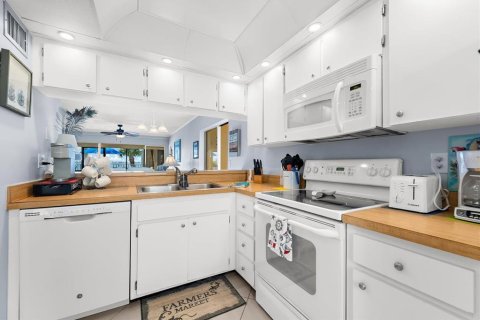 Copropriété à vendre à Englewood, Floride: 2 chambres, 99.41 m2 № 2418498 - photo 6