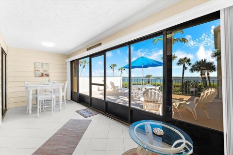 Copropriété à vendre à Englewood, Floride: 2 chambres, 99.41 m2 № 2418498 - photo 4