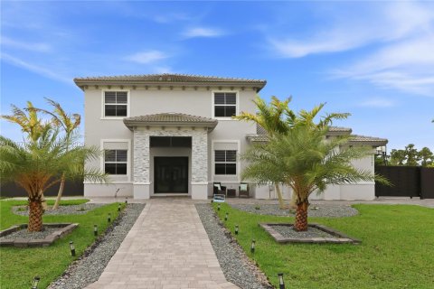 Villa ou maison à vendre à Homestead, Floride: 5 chambres, 321.07 m2 № 2154477 - photo 1