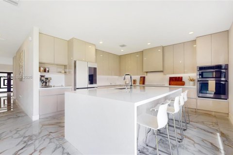 Villa ou maison à vendre à Homestead, Floride: 5 chambres, 321.07 m2 № 2154477 - photo 10