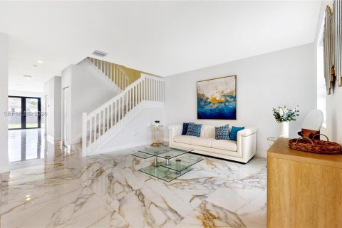 Villa ou maison à vendre à Homestead, Floride: 5 chambres, 321.07 m2 № 2154477 - photo 6