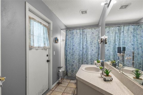 House in Beverly Hills, Florida 3 bedrooms, 186.92 sq.m. № 1827355 - photo 14