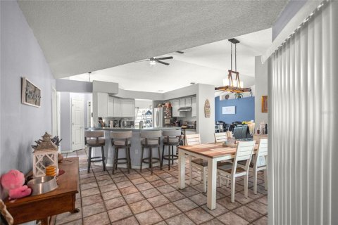 House in Beverly Hills, Florida 3 bedrooms, 186.92 sq.m. № 1827355 - photo 13