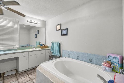 House in Beverly Hills, Florida 3 bedrooms, 186.92 sq.m. № 1827355 - photo 9