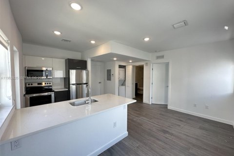 Квартира в Майами-Бич, Флорида 1 спальня, 44.78м2 № 2025491