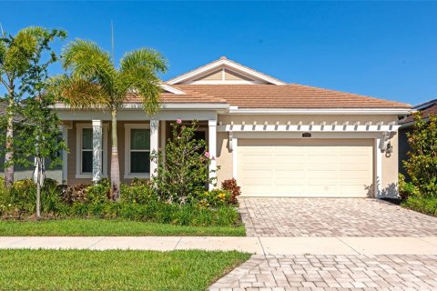 House in Sarasota, Florida 2 bedrooms, 214.23 sq.m. № 1871111 - photo 1