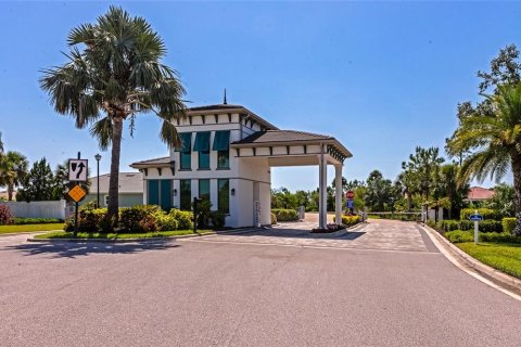 House in Sarasota, Florida 2 bedrooms, 214.23 sq.m. № 1871111 - photo 30