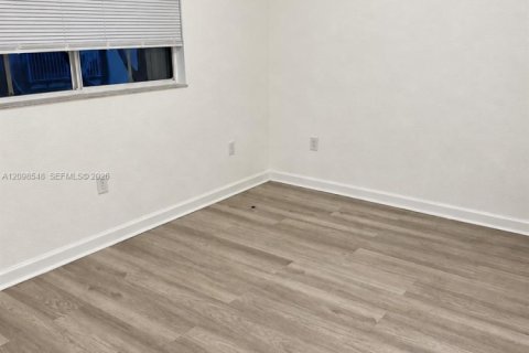 Condo in Homestead, Florida, 2 bedrooms  № 2393246 - photo 3