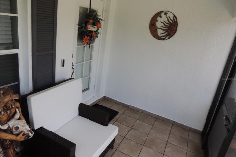 House in Lehigh Acres, Florida 4 bedrooms, 176.42 sq.m. № 1803362 - photo 15