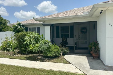 House in Lehigh Acres, Florida 4 bedrooms, 176.42 sq.m. № 1803362 - photo 10