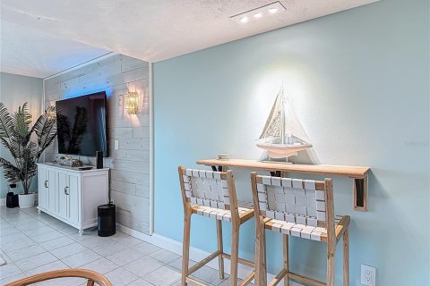 Condo in Flagler Beach, Florida, 2 bedrooms  № 1824853 - photo 12