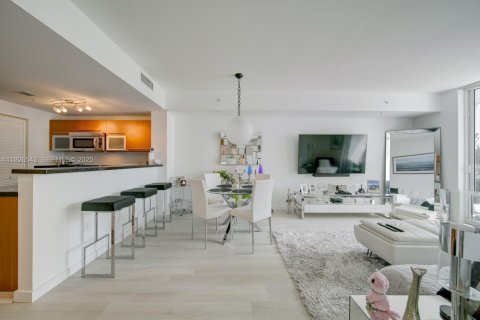 Купить кондоминиум в Майами, Флорида 2 спальни, 98.29м2, № 1986475 - фото 27