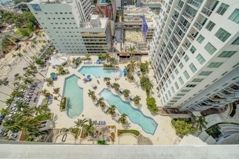 Купить кондоминиум в Майами, Флорида 2 спальни, 98.29м2, № 1986475 - фото 3