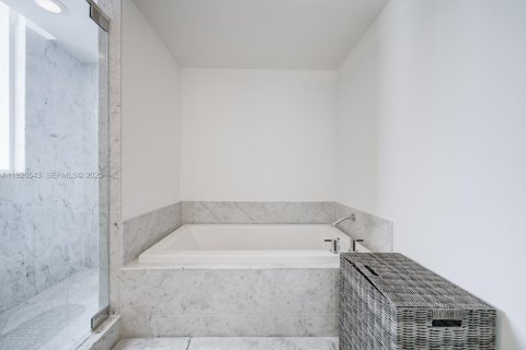 Купить кондоминиум в Майами, Флорида 2 спальни, 98.29м2, № 1986475 - фото 30