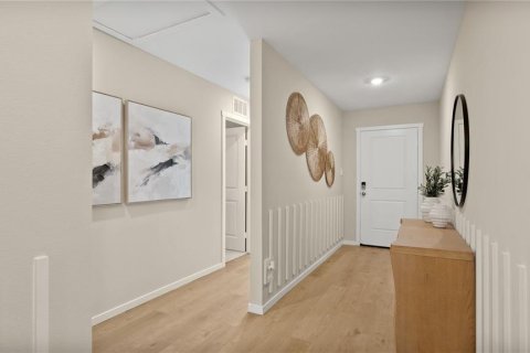 Villa ou maison à vendre à Edgewater, Floride: 4 chambres, 168.25 m2 № 2320950 - photo 3
