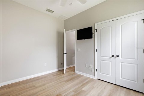 Casa en venta en Wesley Chapel, Florida, 5 dormitorios, 331.75 m2 № 2305077 - foto 30