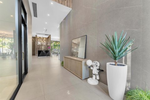 Casa en venta en Fort Lauderdale, Florida, 5 dormitorios, 530.29 m2 № 2082896 - foto 9