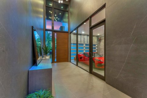 Casa en venta en Fort Lauderdale, Florida, 5 dormitorios, 530.29 m2 № 2082896 - foto 12