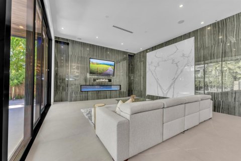 Casa en venta en Fort Lauderdale, Florida, 5 dormitorios, 530.29 m2 № 2082896 - foto 29