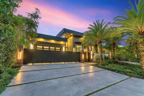 Casa en venta en Fort Lauderdale, Florida, 5 dormitorios, 530.29 m2 № 2082896 - foto 3