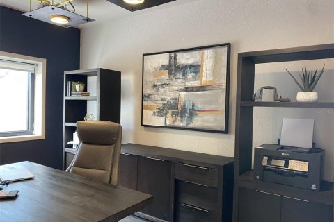 Propiedad comercial en venta en Oldsmar, Florida, 655.52 m2 № 1884916 - foto 5