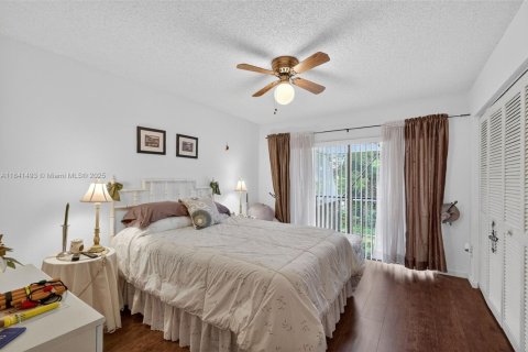 Condominio en venta en Doral, Florida, 2 dormitorios, 132.2 m2 № 2039129 - foto 18