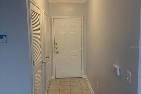 Copropriété à louer à Orlando, Floride: 3 chambres, 127.18 m2 № 1735391 - photo 6