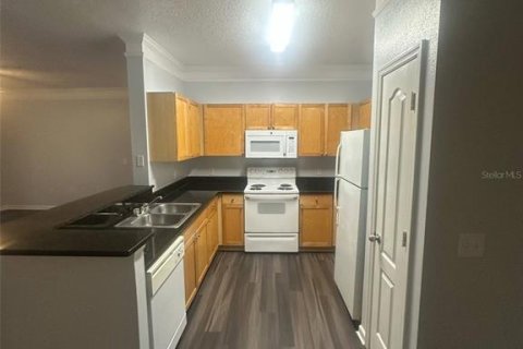 Copropriété à louer à Orlando, Floride: 3 chambres, 127.18 m2 № 1735391 - photo 4