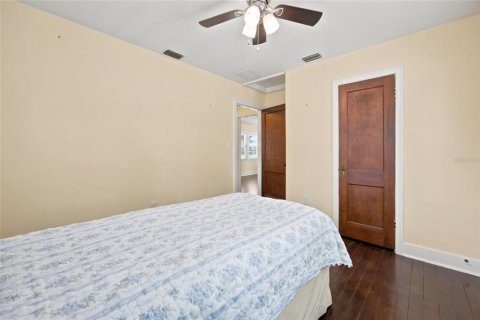 House in Ocala, Florida 2 bedrooms, 84.73 sq.m. № 2259205 - photo 11