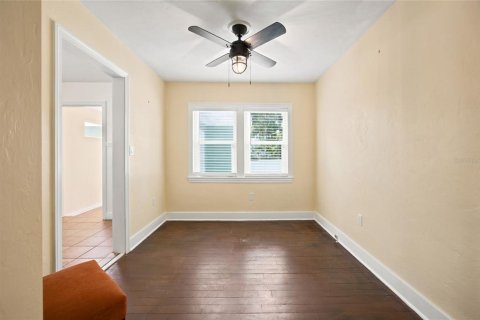 House in Ocala, Florida 2 bedrooms, 84.73 sq.m. № 2259205 - photo 6