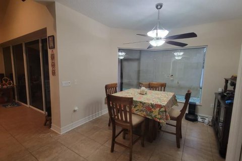 Casa en venta en Apopka, Florida, 4 dormitorios, 354.14 m2 № 1876080 - foto 22