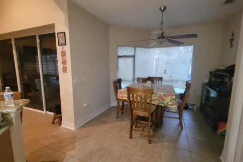 Casa en venta en Apopka, Florida, 4 dormitorios, 354.14 m2 № 1876080 - foto 24