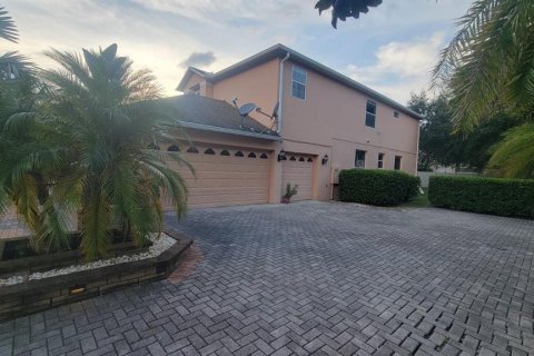 Casa en venta en Apopka, Florida, 4 dormitorios, 354.14 m2 № 1876080 - foto 14