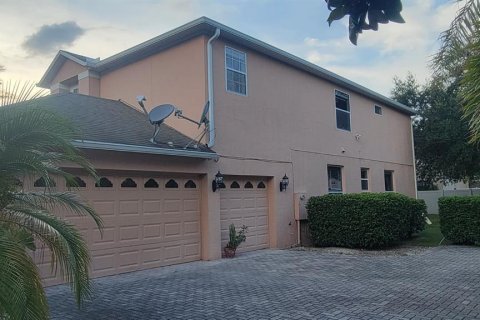 Casa en venta en Apopka, Florida, 4 dormitorios, 354.14 m2 № 1876080 - foto 16