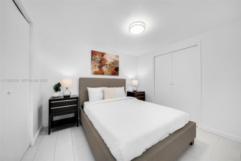 Купить кондоминиум в Майами, Флорида 2 спальни, 88.54м2, № 2039757 - фото 13