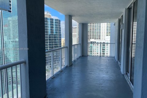 Кондоминиум с 1 спальней в Майами, Флорида № 2065856