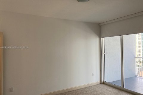 Снять в аренду кондоминиум в Майами, Флорида 1 спальня, 58.53м2, № 2065856 - фото 6