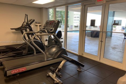 Снять в аренду кондоминиум в Майами, Флорида 1 спальня, 58.53м2, № 2065856 - фото 19