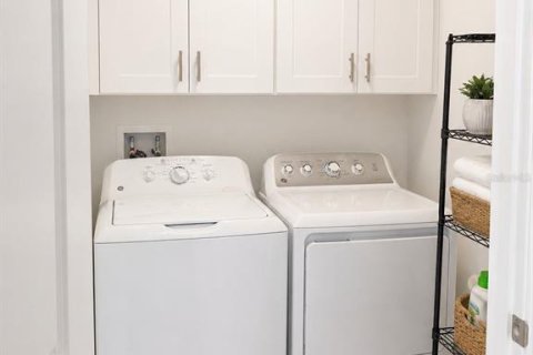 Adosado en venta en Zephyrhills, Florida, 2 dormitorios, 143.16 m2 № 2149632 - foto 11