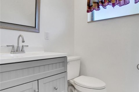 Casa en venta en West Palm Beach, Florida, 1 dormitorio, 61.5 m2 № 1983667 - foto 28