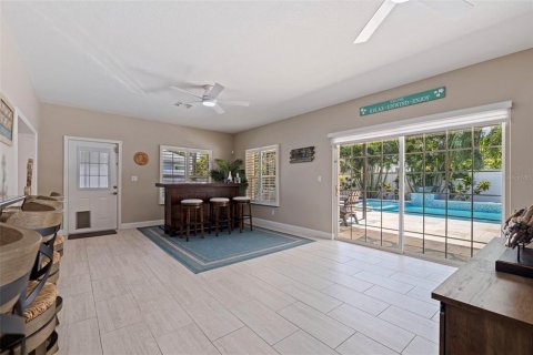 Casa en venta en Tierra Verde, Florida, 3 dormitorios, 197.51 m2 № 1854484 - foto 29