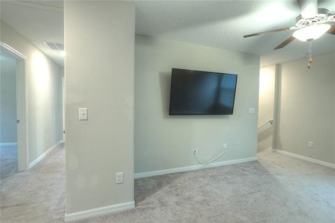 Villa ou maison à vendre à Tampa, Floride: 5 chambres, 210.33 m2 № 2221000 - photo 22