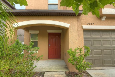 Villa ou maison à vendre à Tampa, Floride: 5 chambres, 210.33 m2 № 2221000 - photo 3