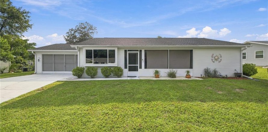Casa en Ocala, Florida 2 dormitorios, 133.04 m2 № 2386274