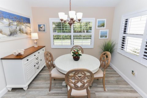 Casa en venta en Port St. Lucie, Florida, 2 dormitorios, 154.87 m2 № 2415749 - foto 11
