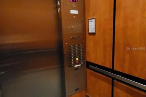 Снять в аренду кондоминиум в Сент-Питерсберг, Флорида 5 комнат, 104.98м2, № 1869841 - фото 25