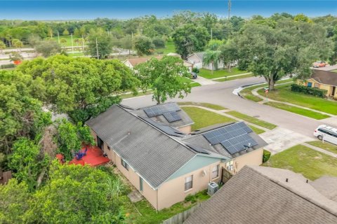 Villa ou maison à vendre à Orlando, Floride: 4 chambres, 156.35 m2 № 2356205 - photo 4