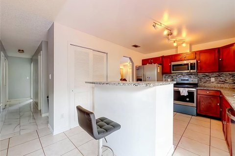 Villa ou maison à vendre à Orlando, Floride: 4 chambres, 156.35 m2 № 2356205 - photo 16
